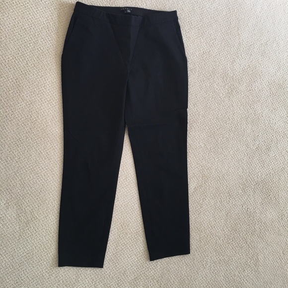 Theory Black Stretch Pants - Picture 3 of 5